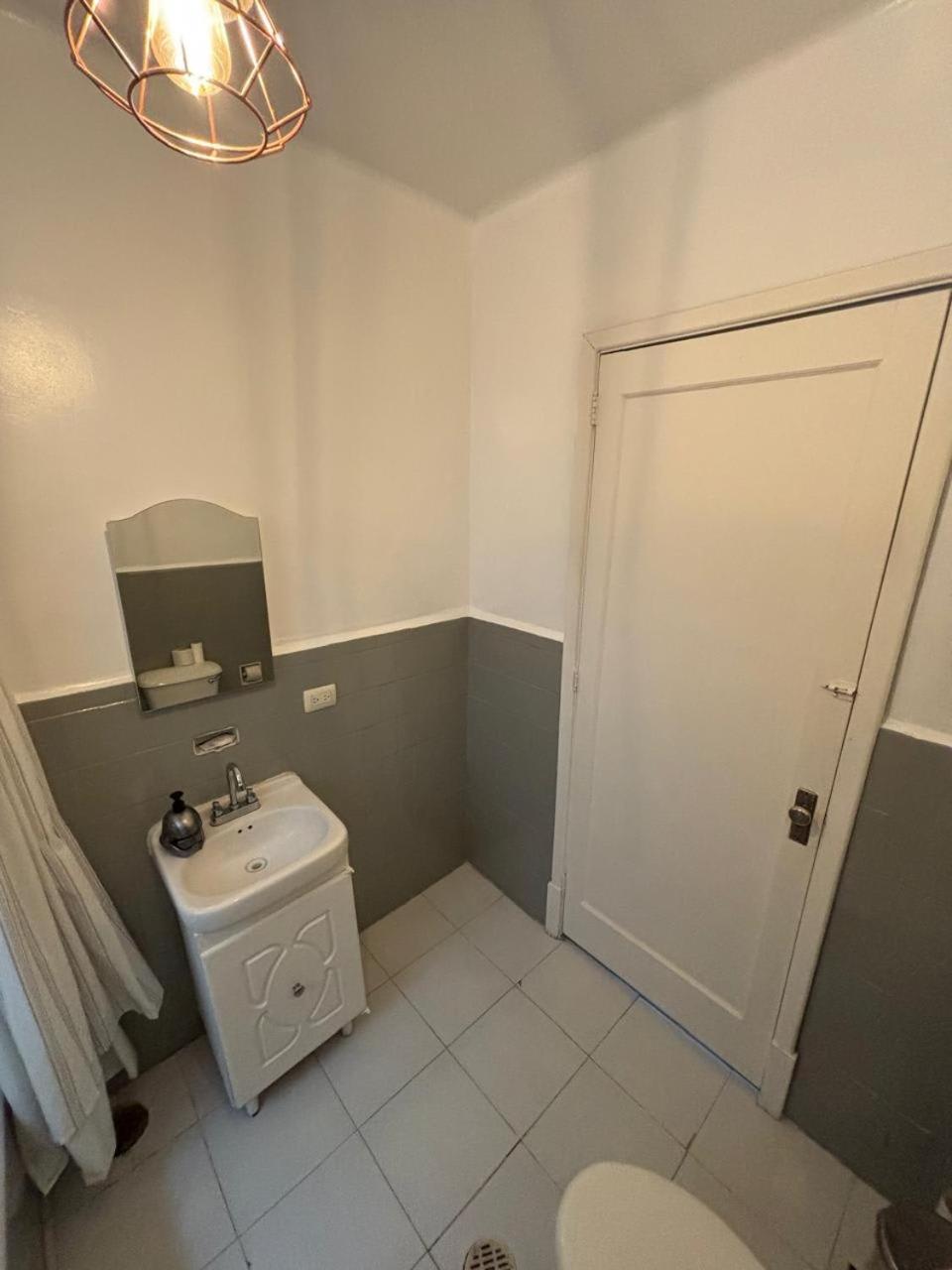 3 Bedroom And Condesa Apartamento