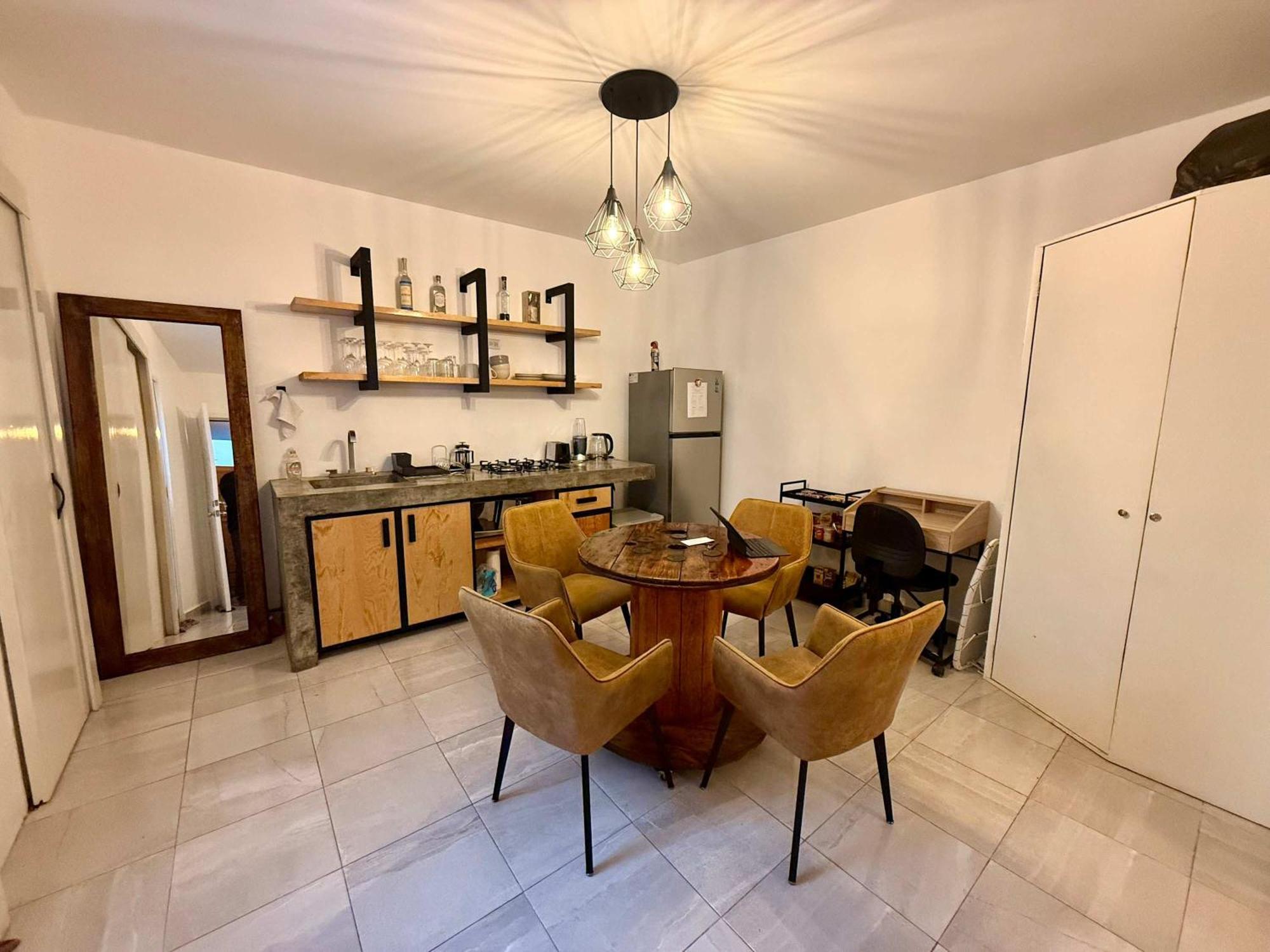 3 Bedroom And Condesa
